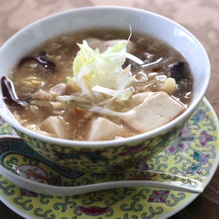 酸っぱ辛い！元気が出るスープ酸辣湯